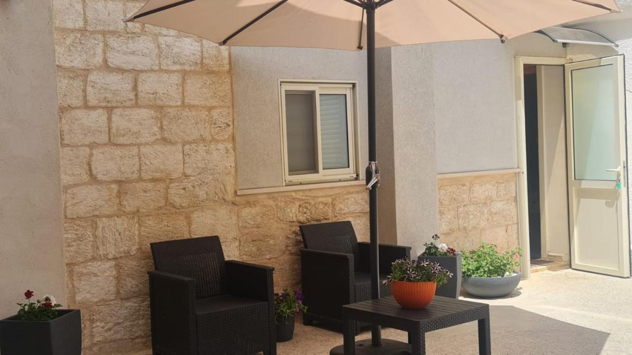 Aida Guest House Назарет Екстериор снимка